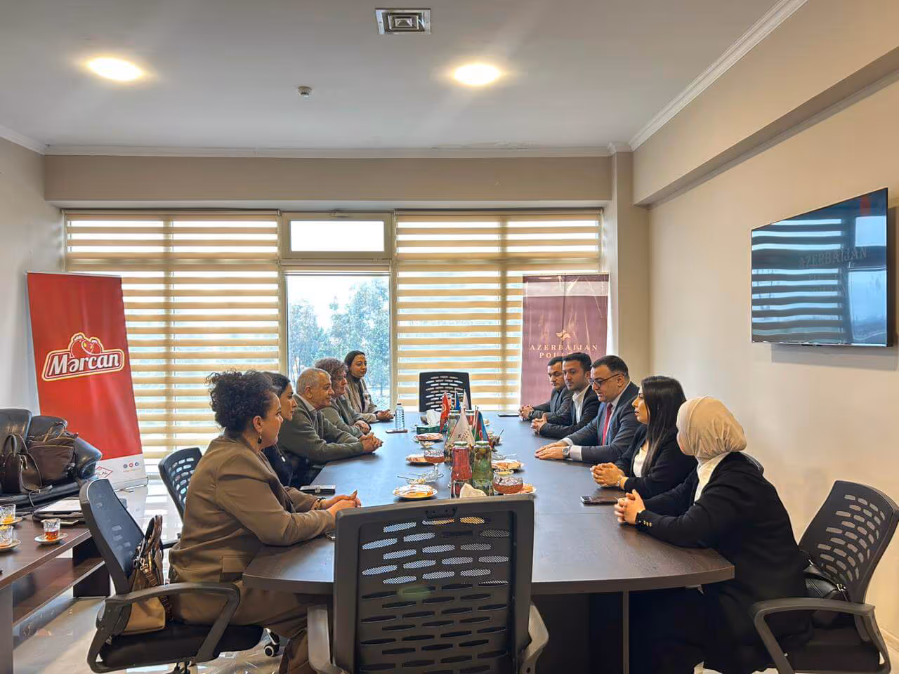 Yükseköğretim ve Sanayi Entegrasyonunun Güçlendirilmesine Yönelik Önemli Bir Adım: Hazar Üniversitesi’nin Azerbaycan Poultry Company Ziyareti